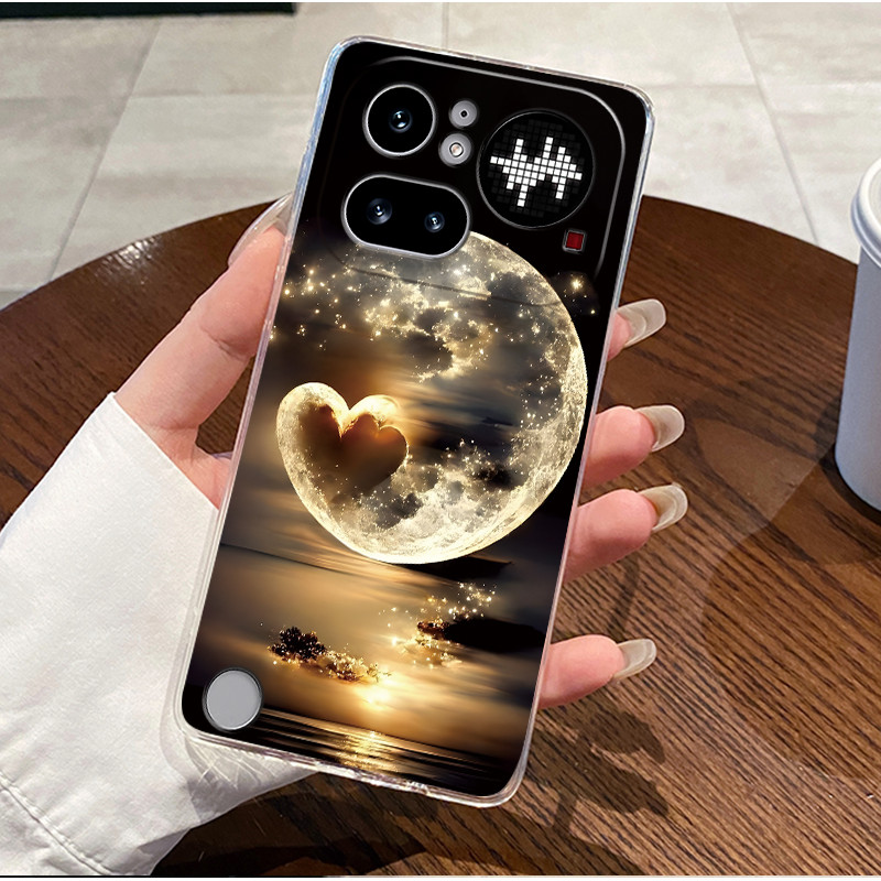 Eleganckie, modne czarne etui  – Phone Accessories Nothing recenzja i cena
